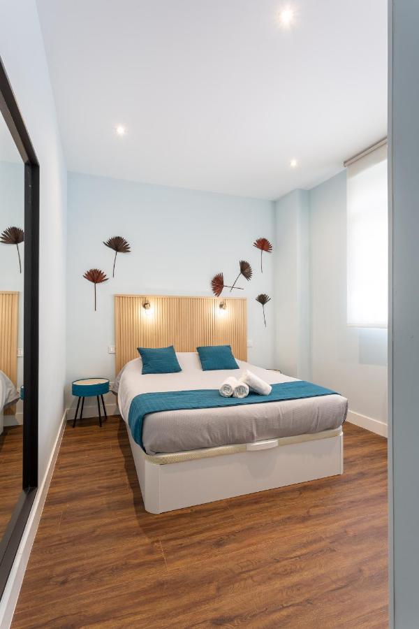 Nuevo! 2 Hab, Bano Doble, Garaje, Metro A 200m Appartement